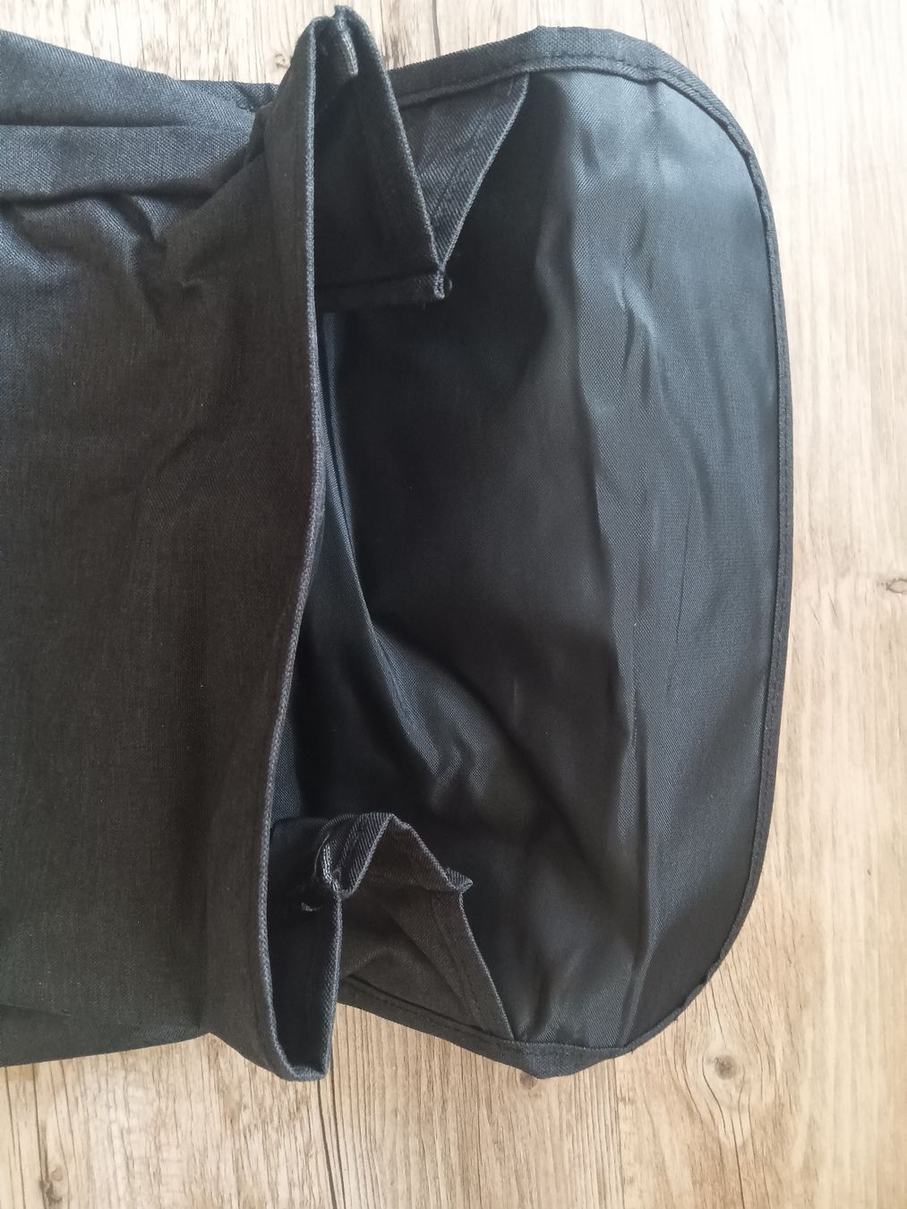 Rucksäcke: Rucksack CIGRE PARIS SESSION schwarz Neuware – Neu (gemäss Beschreibung) aus Grächen von Eifelelch 1