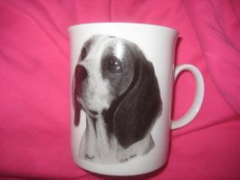 PORZELLAN  TASSE   BEAGLE