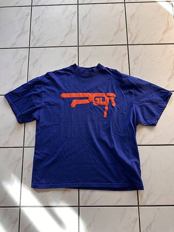 Pegador T-shirt: Pegador T-Shirt Grösse S – Usato da Widnau venduto da dom_d8nm