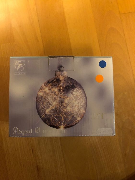 Lichterkette mit einer Weihnachtskugel Kaufen auf Ricardo