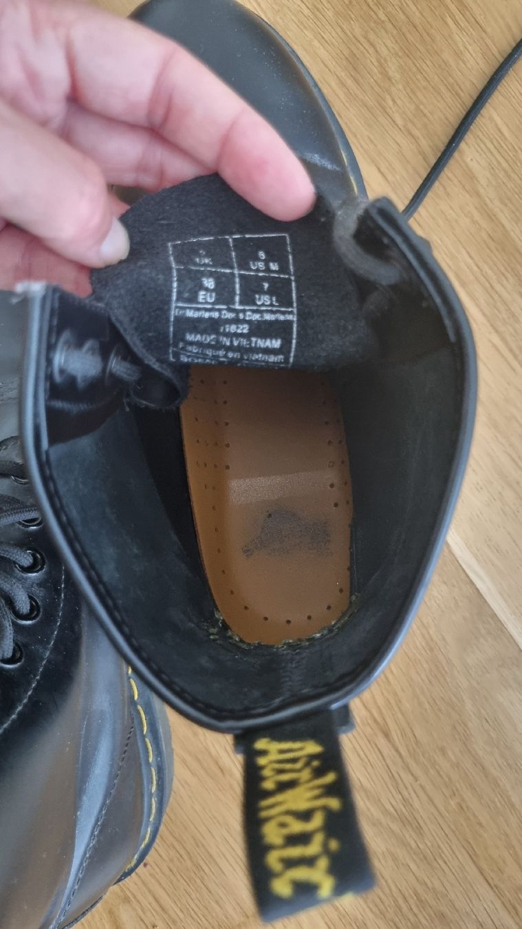 Dr. Martens Scarpe da uomo: Dr. Martens Schnürstiefel, Schwarz, 38 – Usato da Chur venduto da sinillo 4