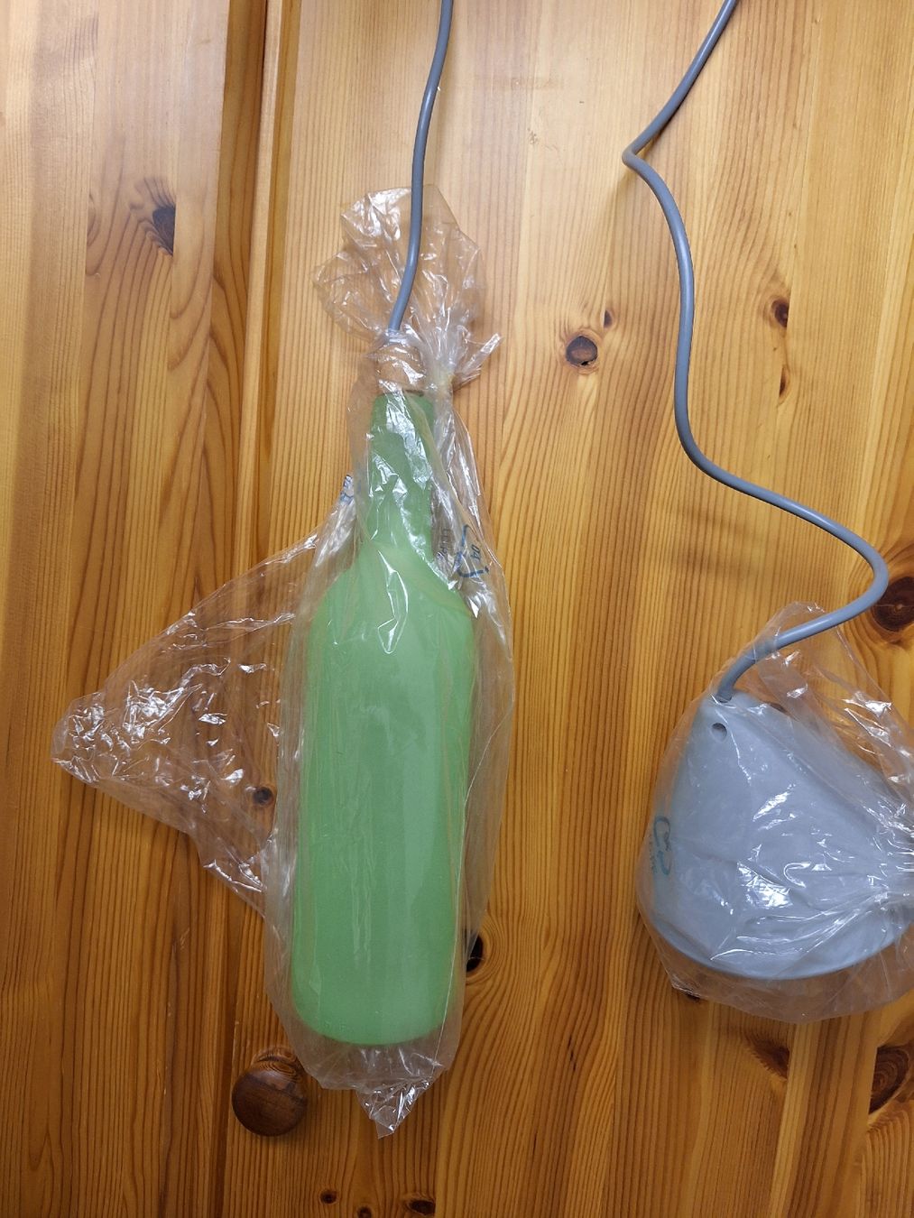 Lampade: 2 Flaschenlampen, grün – Nuovo (secondo la descrizione) da Niederglatt ZH venduto da Moeb-7 2