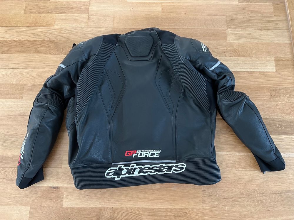 Alpinestars Costumes: Alpinestars Lederkombi 2-Teiler (Gr.54) mit Rückenprotektor – D'occasion à Stäfa par PatrickOO7 3