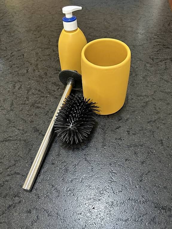 Altro per Gastronomia & Hotel: Distributeur savon et brosse wc – Usato da Vouvry venduto da Vouvrisa 1