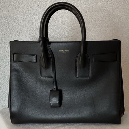 Saint Laurent Sac de Jour noir en cuir