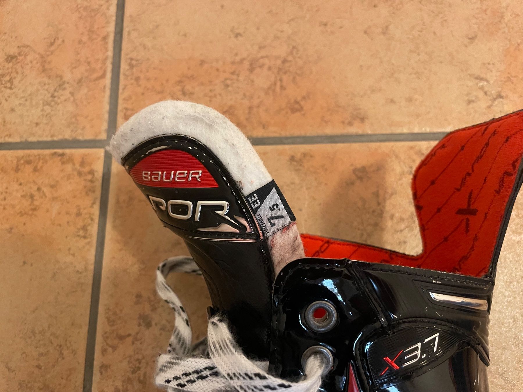 Bauer Pattini da ghiaccio: Patin hockey – Usato da Martigny venduto da lor_xn9y 2
