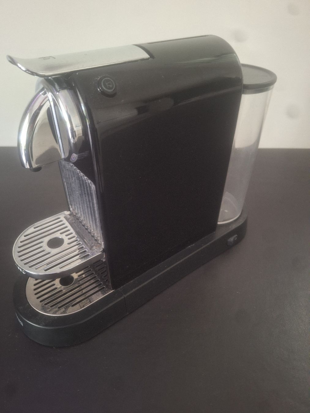 Nespresso Macchine per caffè & Macchine per espresso: NESPRESSO KAFFEEMASCHINE – Usato da Steinhausen venduto da togoraul123 2