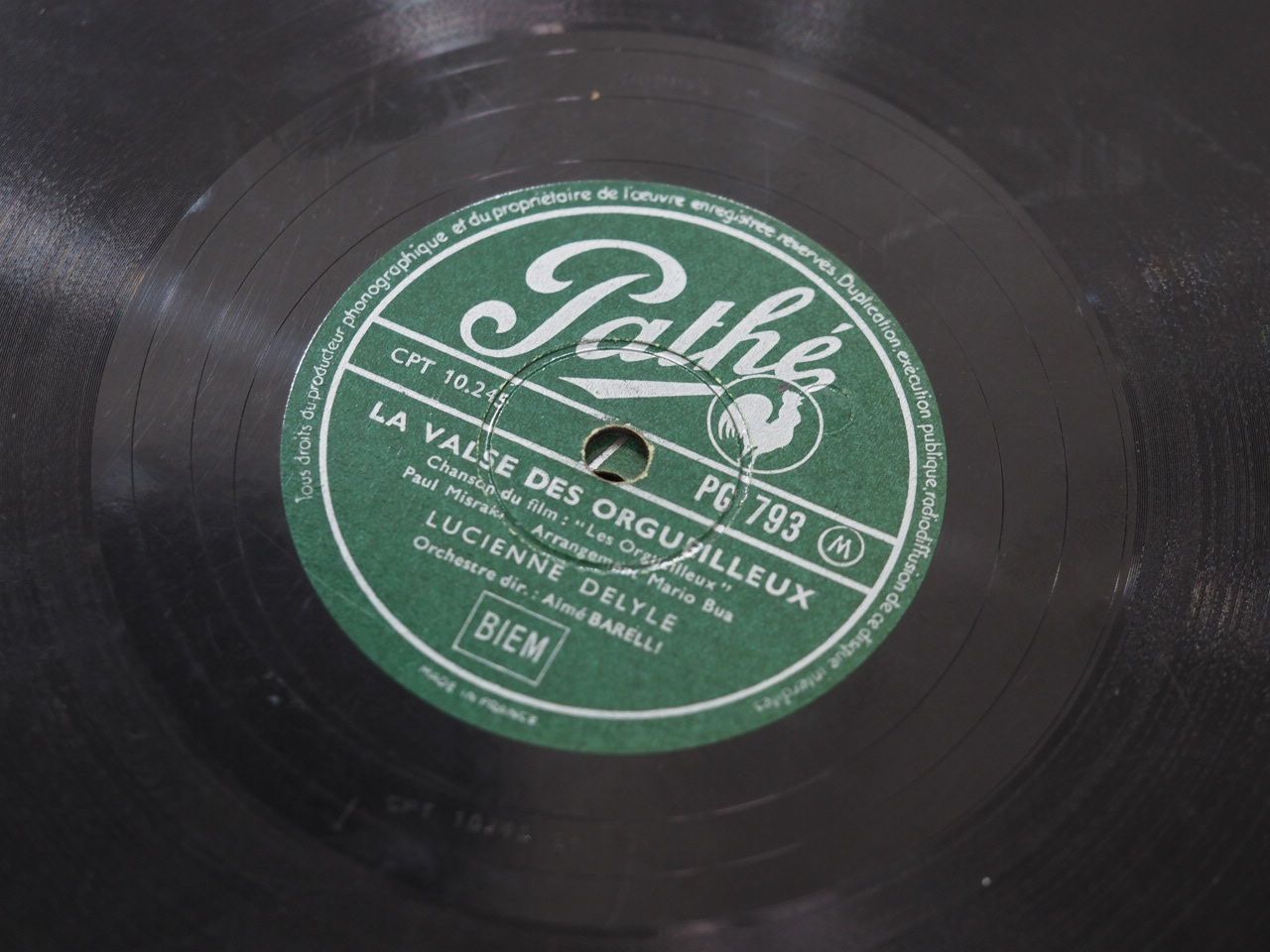 Dischi in vinile: DISQUES 78 TOURS – Usato da Lausanne venduto da Leag