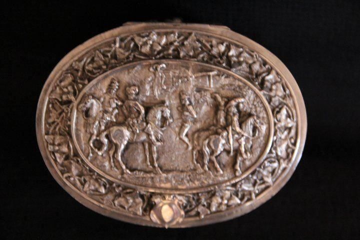 Cassapanche: Ancien coffret à bijoux . – Usato da Praz (Vully) venduto da pikuluka1 6