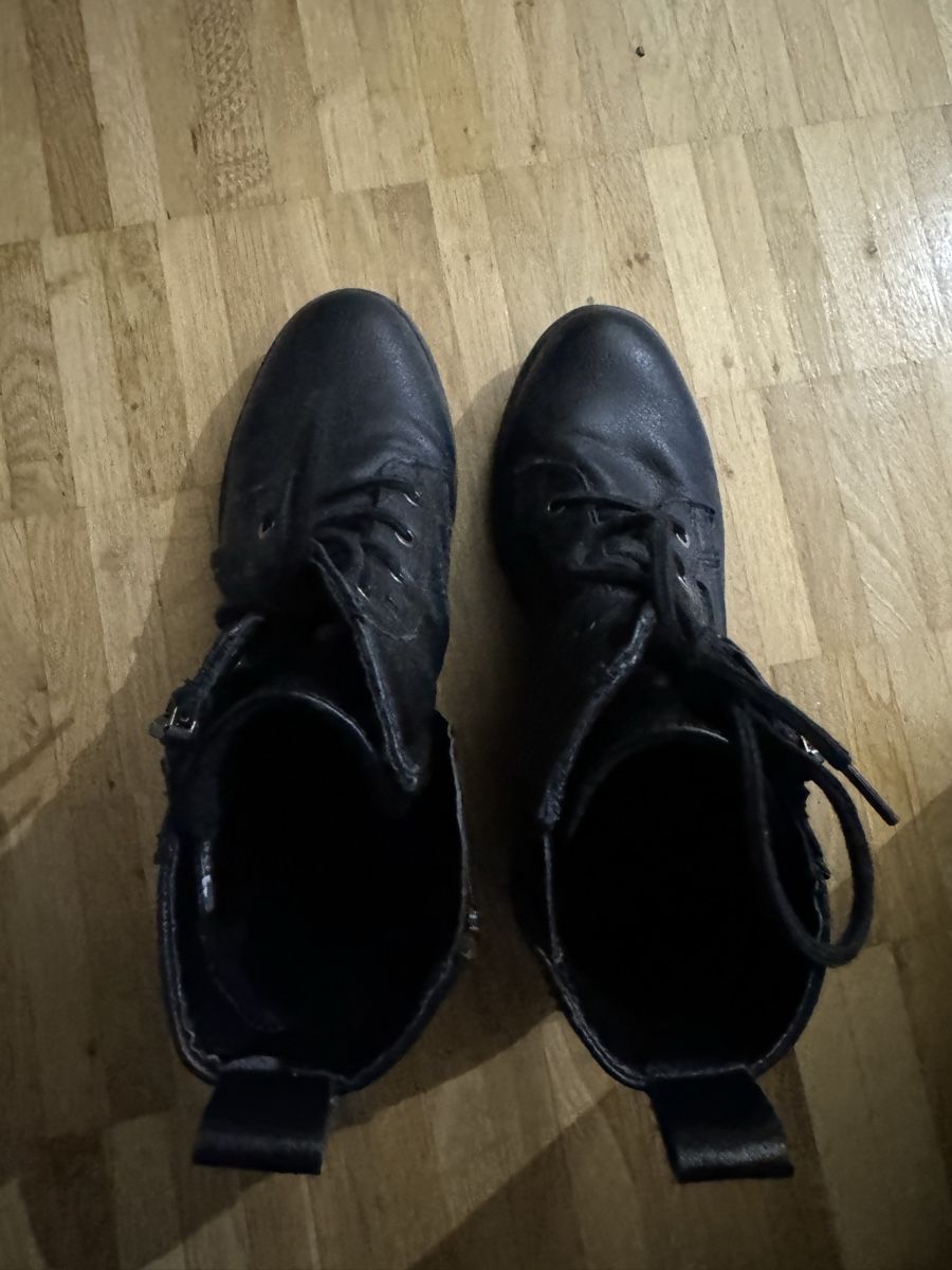 Tamaris Damenschuhe: Stiefeletten Tamaris schwarz Gr. 37 – Gebraucht aus Uznach von Martina191185 1