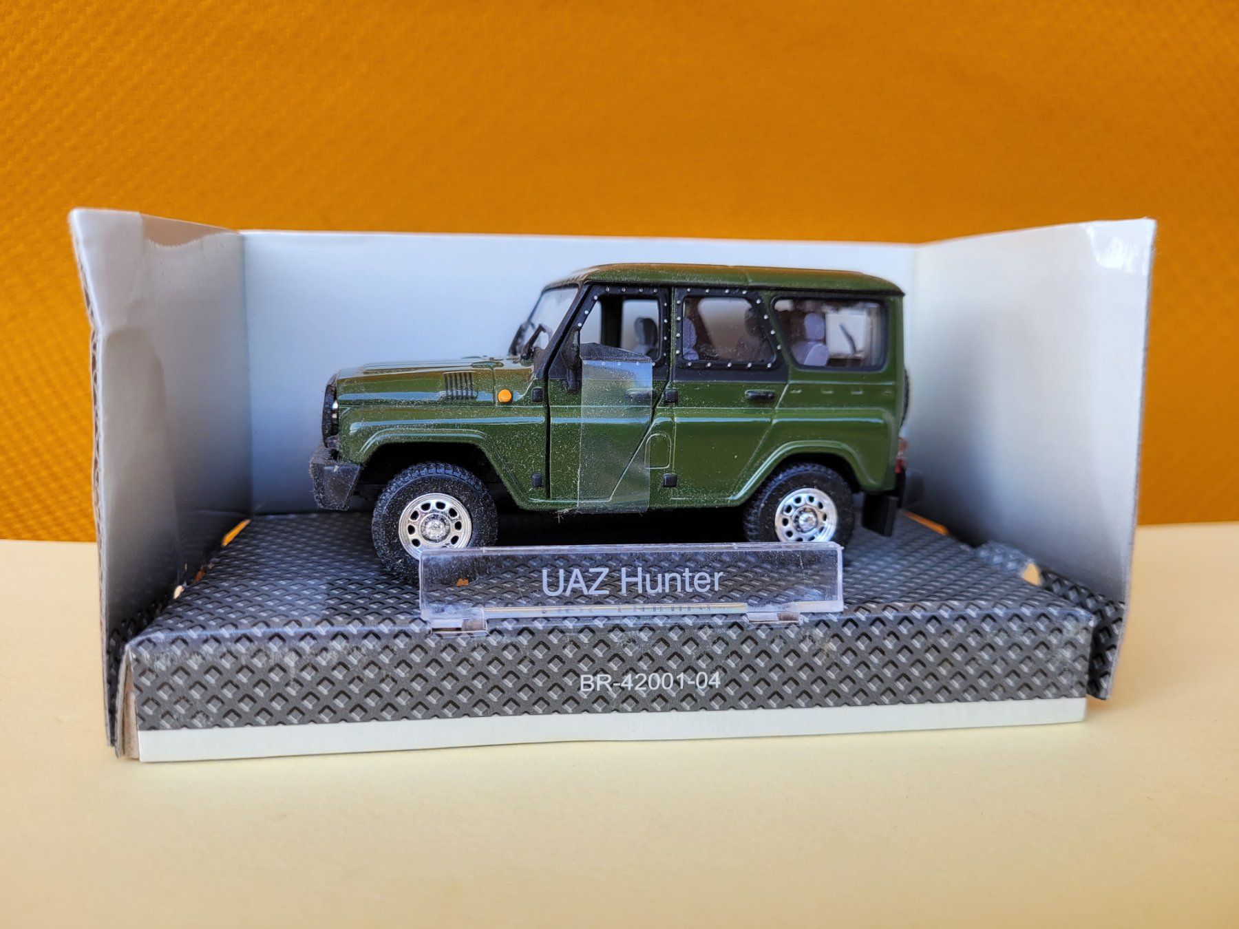 Uaz Modellini d'auto: UAZ Hunter Cararama-Bauer 1:43 – Usato da Domdidier venduto da Bimbo57 2