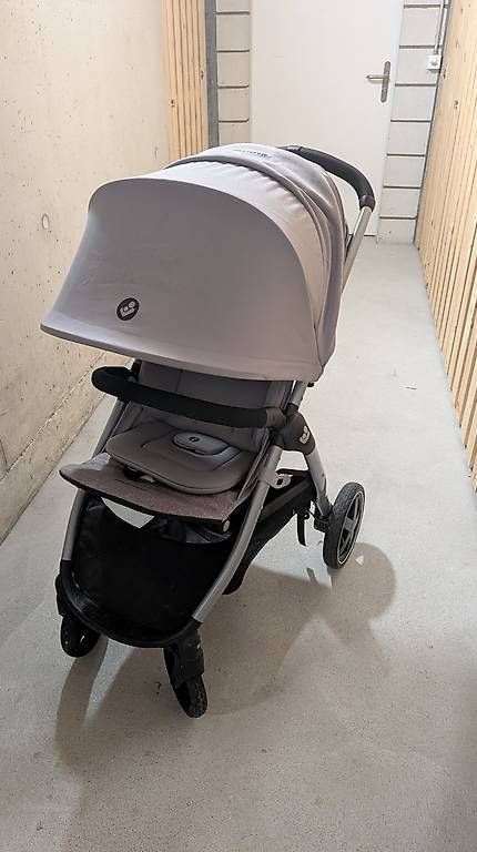 Carrozzine: Maxicosi Kinderwagen – Usato da Hindelbank venduto da otair 2
