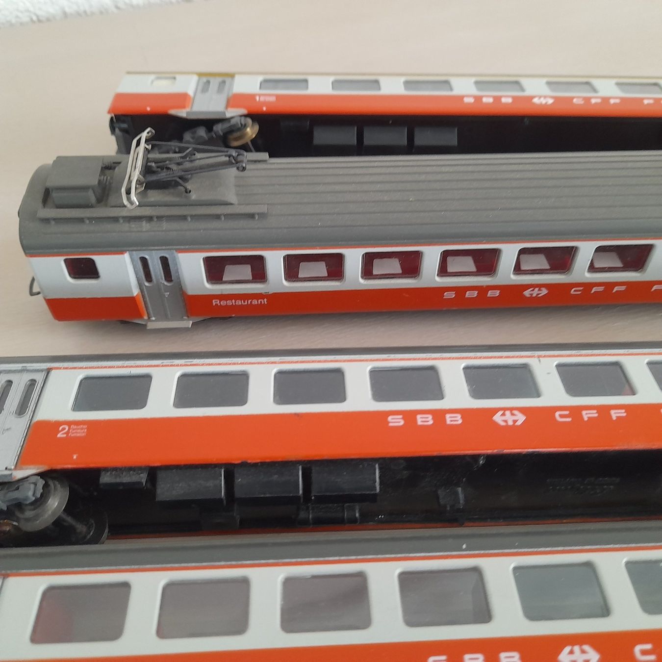 Liliput Modellini di ferrovie: Composition Swiss Express – Usato da Auvernier venduto da gandalf08 2
