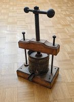 Antike Spindelpresse / Mostpresse  schöne Vintage-Deko