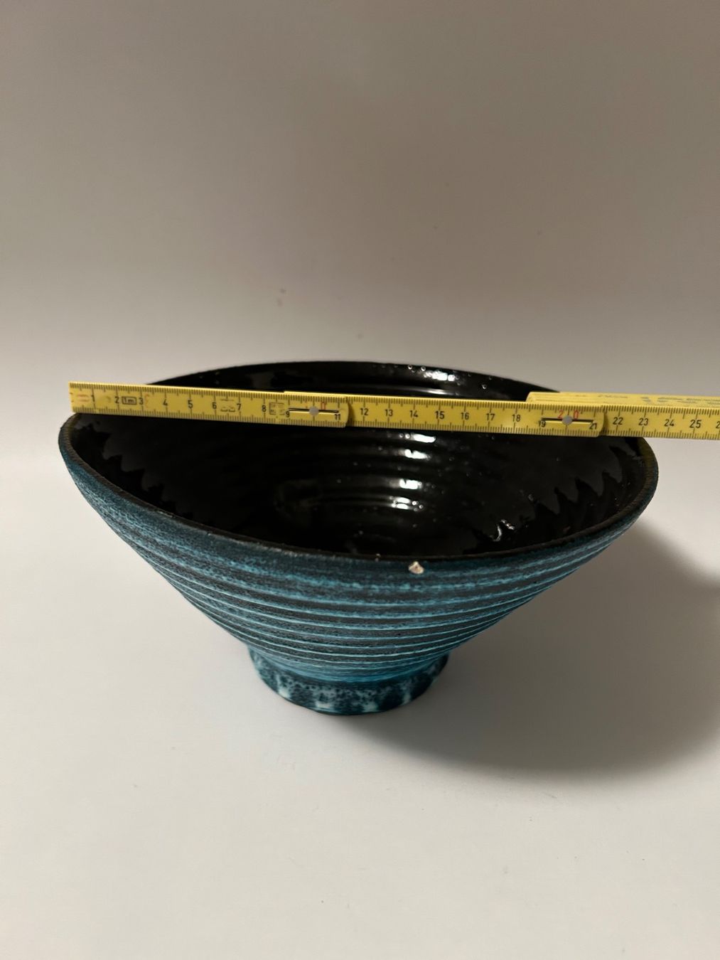 Schalen: Keramik Schale von Accolay ca.1960 Designklassiker – Gebraucht aus rotkreuz von baudisch 5