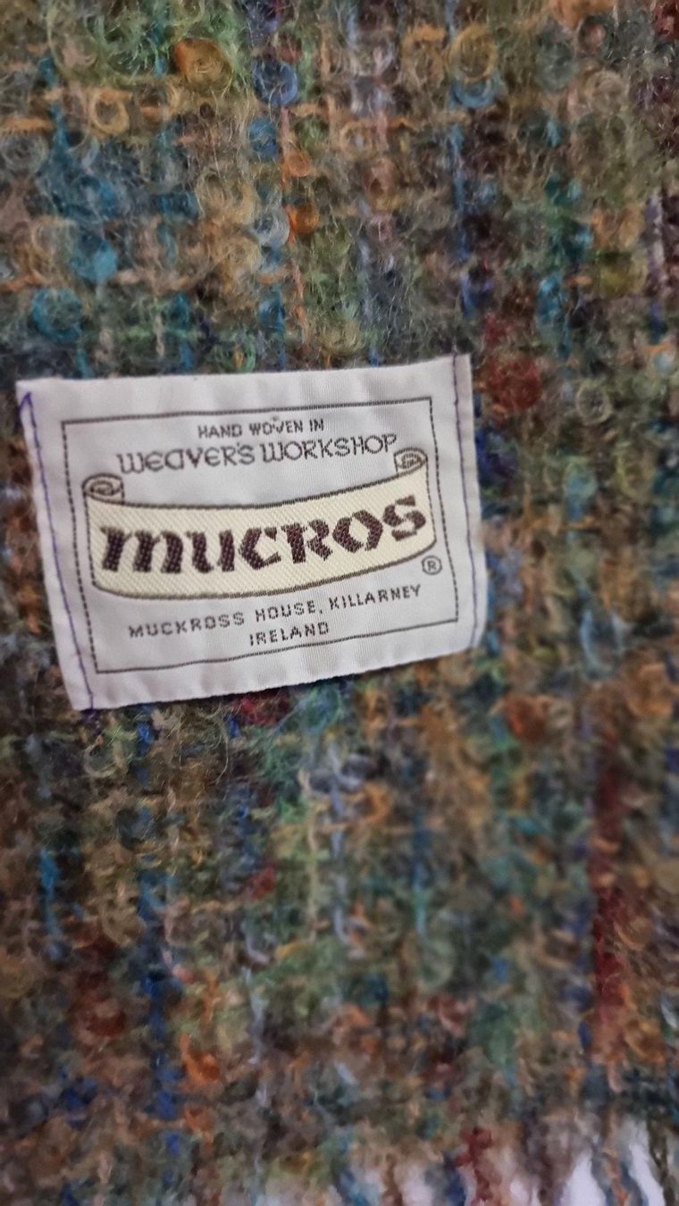 Foulards, Tücher & Schals: Mucros Weavers Ireland Handgewebter Schal Multicolor – Gebraucht aus Wald ZH von CapLux 2