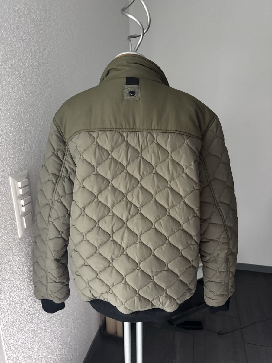 Jacken: Steppjacke olivgrün Grösse Large – Neu (gemäss Beschreibung) aus Olten von bir_k96n 3