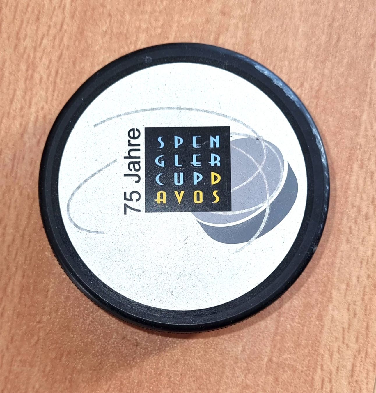 Palloni: Puck officiel 75e Spengler Cup - 2001 – Usato da Le Locle venduto da LibrairieLaBergerie
