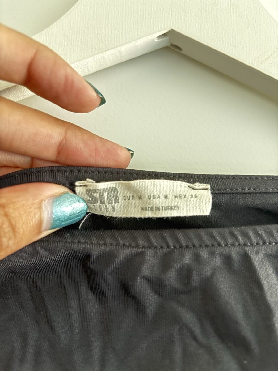 Stradivarius Top: Damen Oberteil schwarz Grösse M neu – Usato da Münchenstein venduto da s0r4y4 3