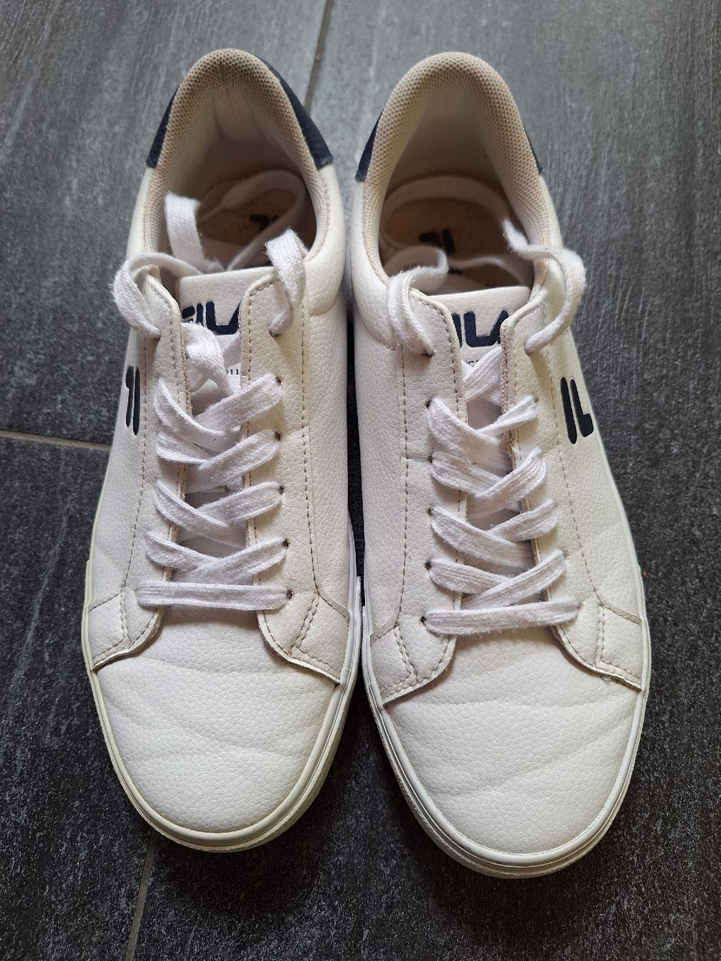 Fila Scarpe per ragazzi: Fila Turnschuhe Weiss Gr. 40 – Usato da Utzigen venduto da Velvet8 1