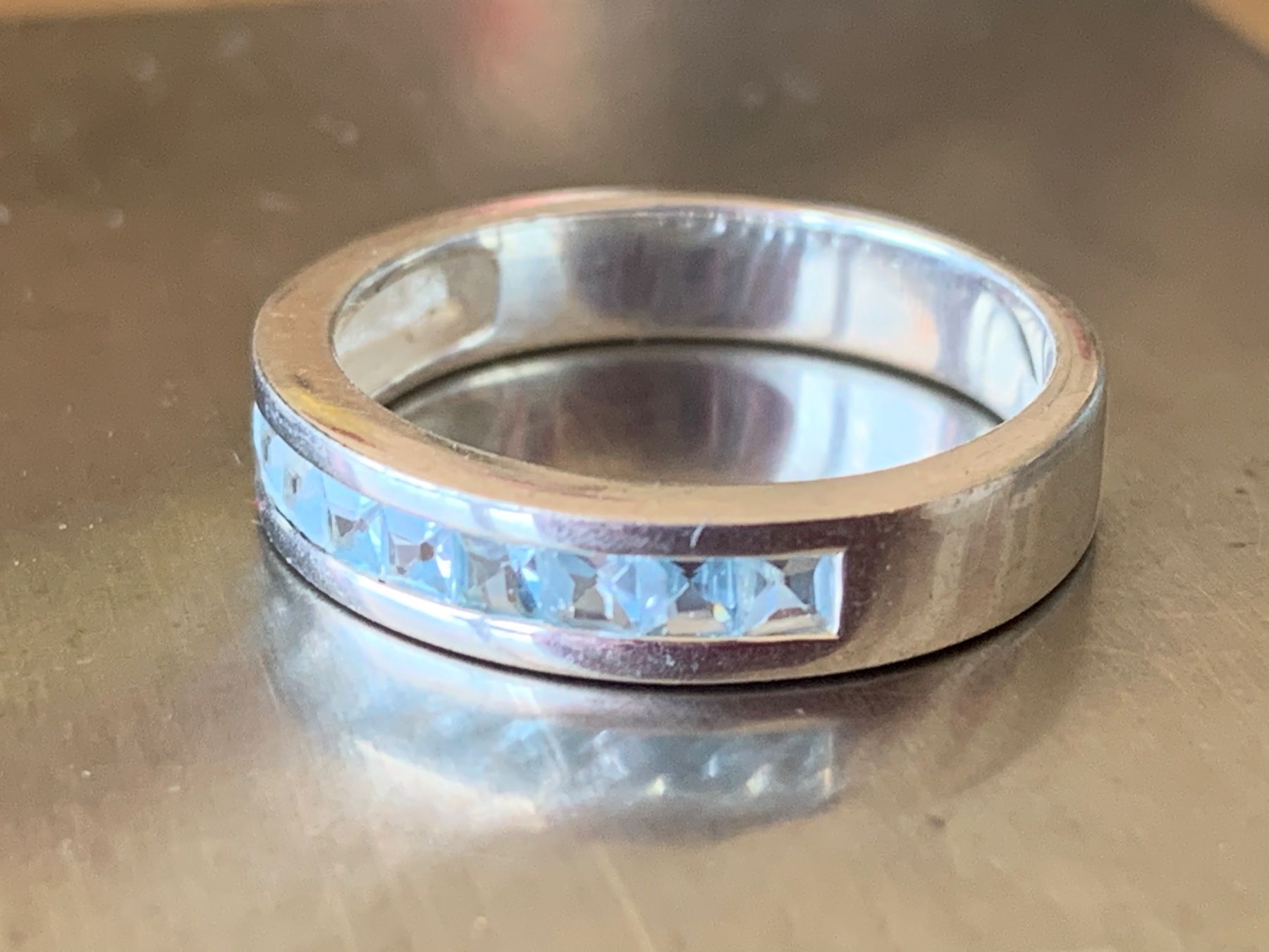 Anelli: Silberring Hellblauer Zauberring (57) – Usato da Laufen venduto da belleskulptur 3