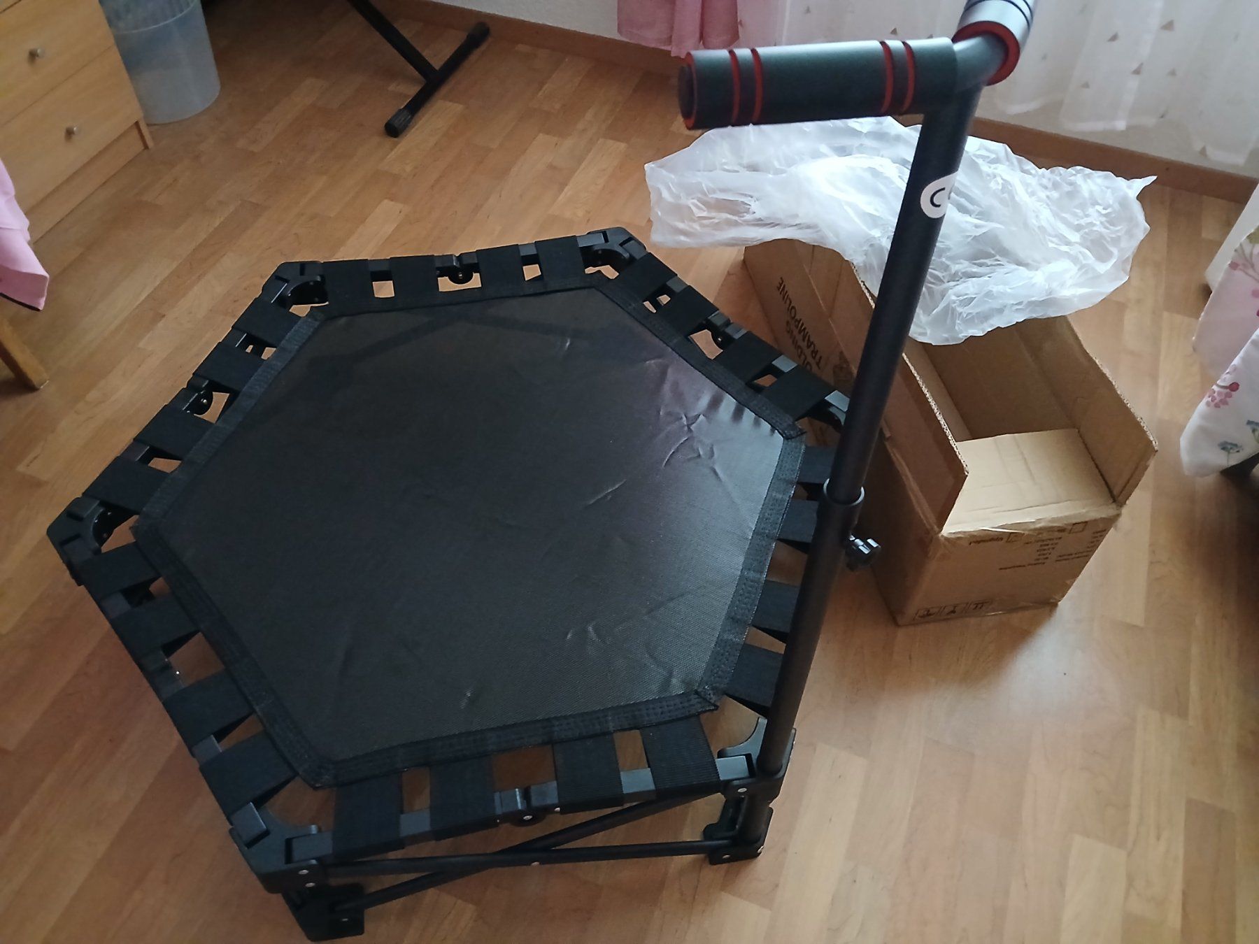 Trampolini: Trampoline d'interieur 106 cm pliable – Nuovo e nell'imballaggio originale da Le Brassus venduto da bla_7wxg 9