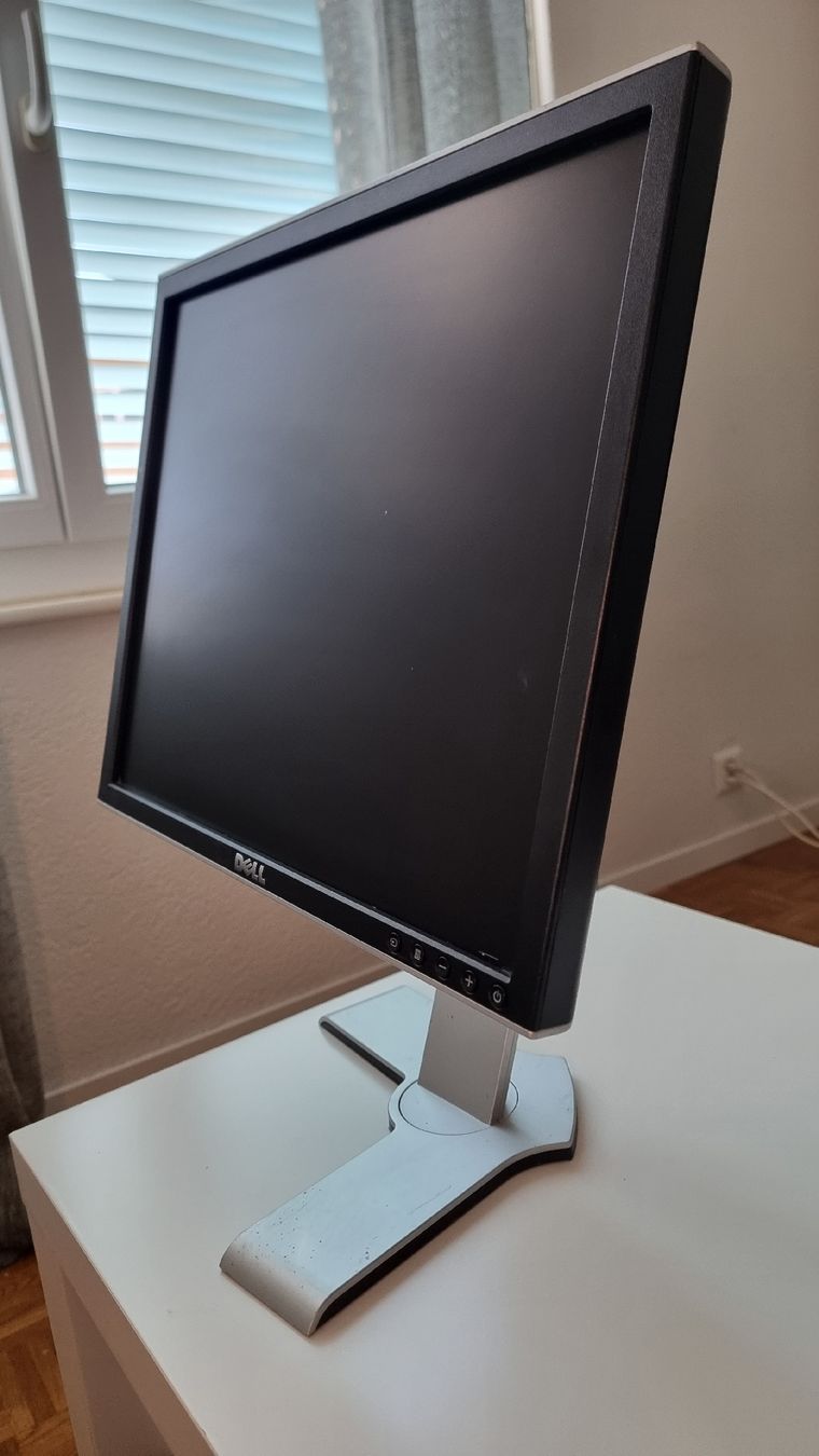 Dell Monitor: Ecran Dell en bon état – Usato da Fleurier venduto da Occasthomas 3