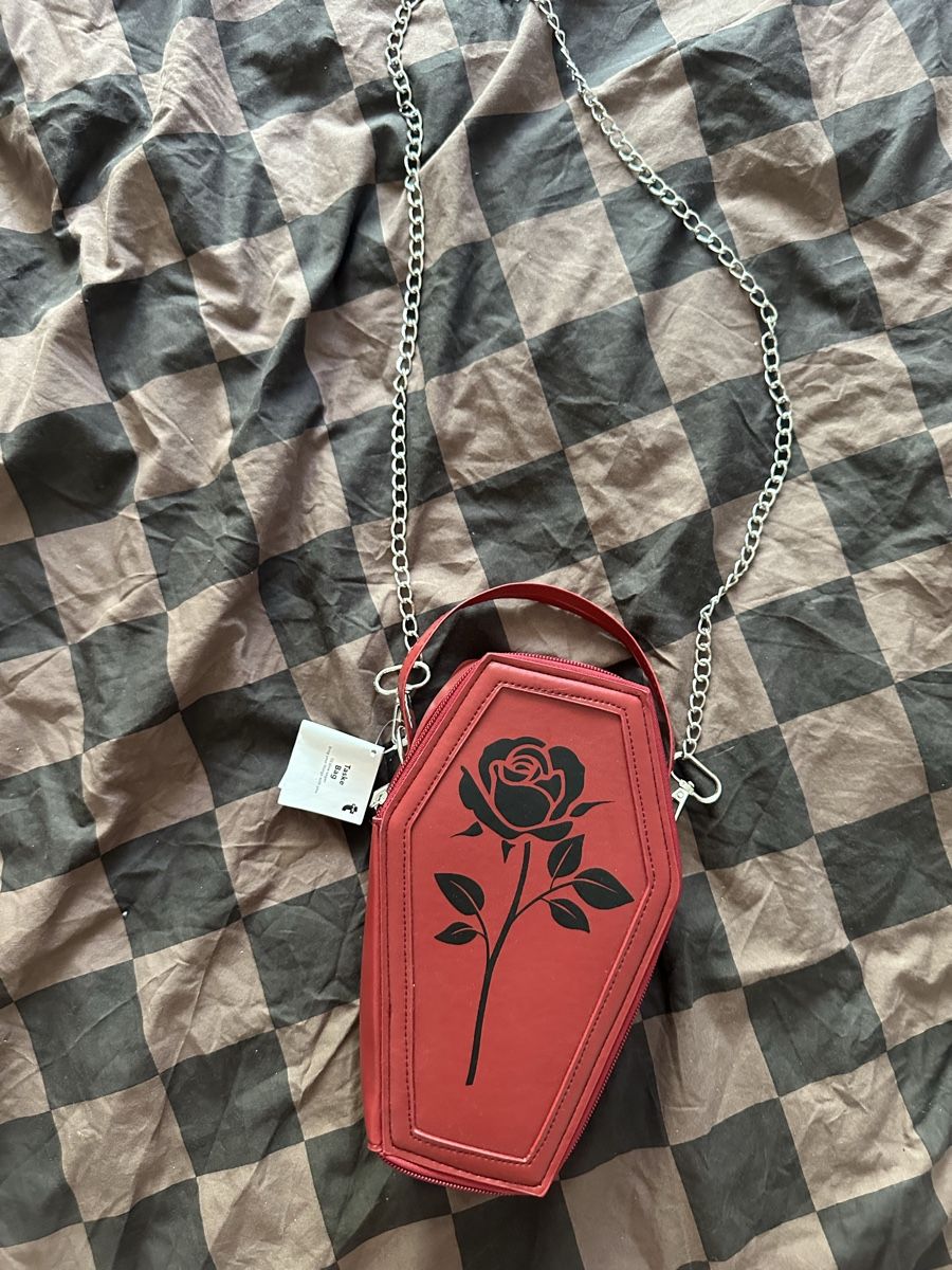 Borse da donna: Weinrote Umhängetasche Rose – Nuovo e nell'imballaggio originale da Zürich venduto da PuraVida111