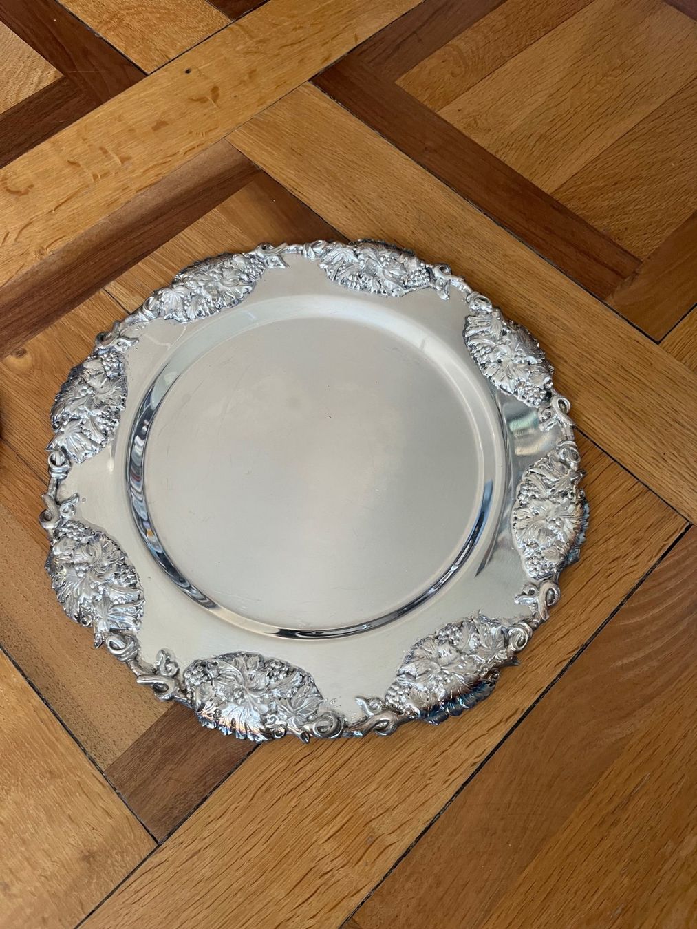 Sottobicchieri: Vintage Platzteller aus Metall, versilbert, 3er-Set – Usato da Zürich venduto da Klawitter 1