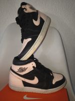 Air Jordan 1 Mid Noir / rose pointure EU 42,5