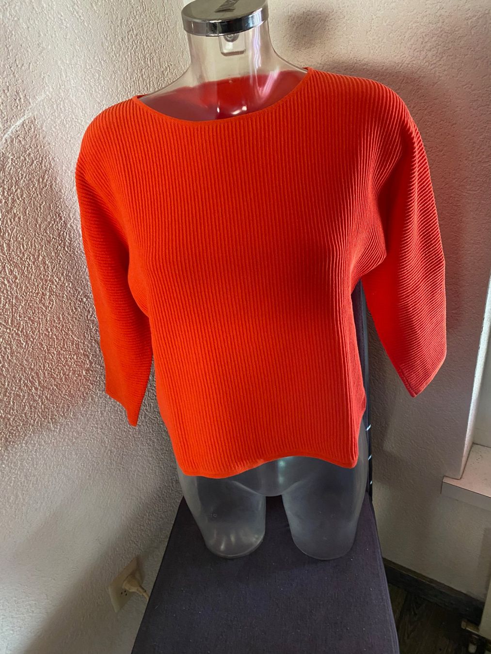 Pulls & Sweat-shirts: 3/4 Arm Pulli   orange. Grösse S – D'occasion à Allenwinden par Obalu 2