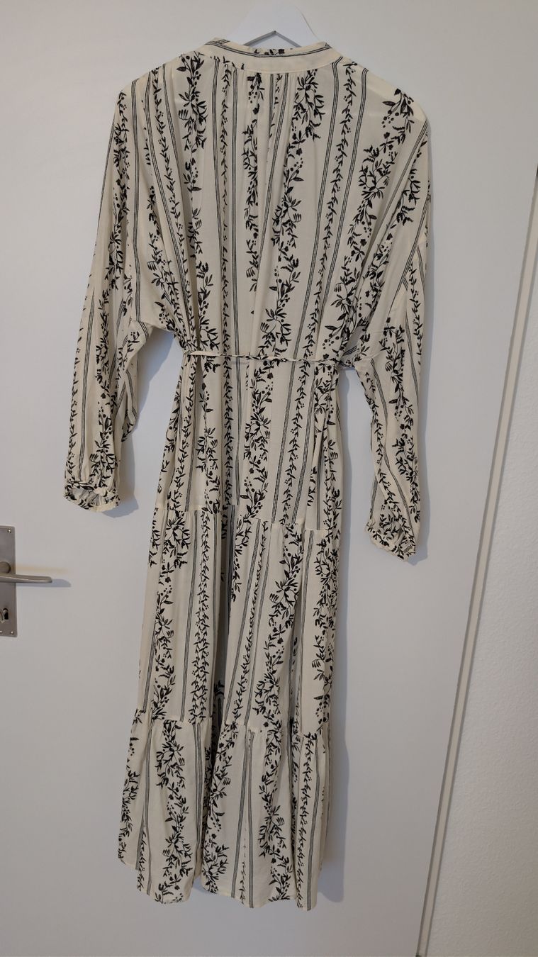 H&M Vestiti: Luftiges H&M Maxikleid mit Muster, Grösse M – Usato da Wädenswil venduto da coconut1289 3