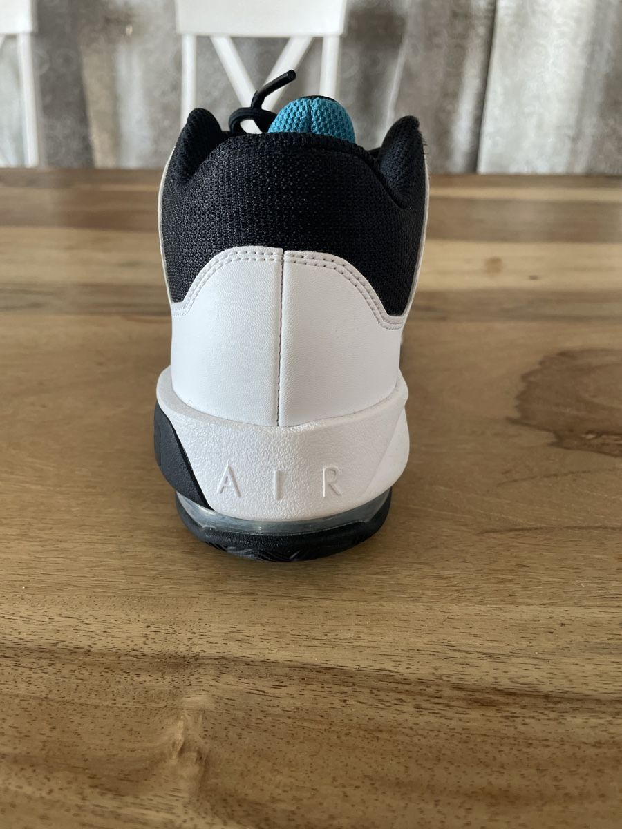 Jordan Scarpe da uomo: Original Jordan Max Aura 3 – Nuovo (secondo la descrizione) da Schindellegi venduto da JolantaK01 2