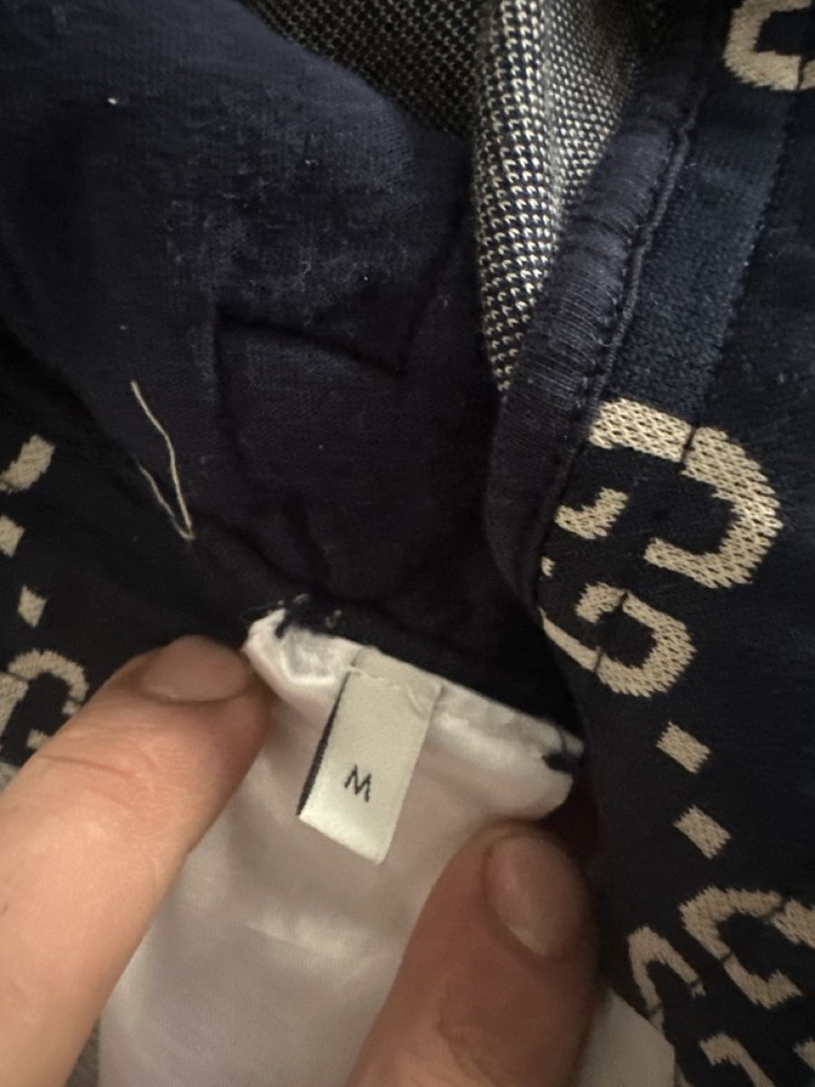 Gucci Kleiderpakete: Training Gucci – Gebraucht aus Chêne-Bougeries von GLM24 2