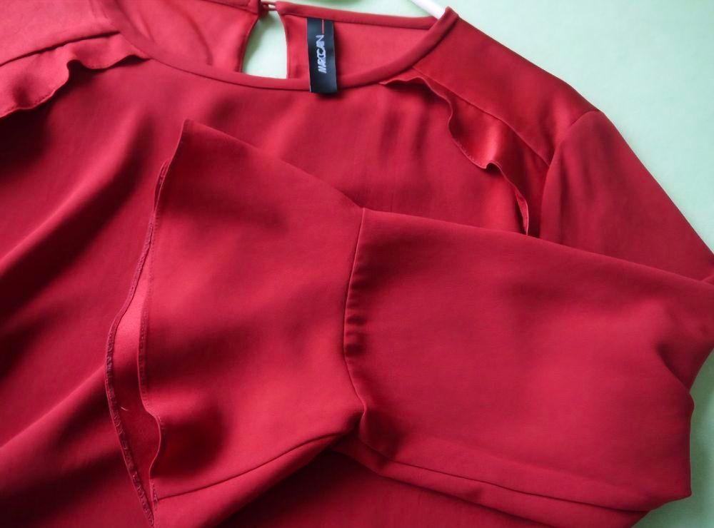 Marc Cain Camicette: Marccain Bluse leicht  gr N6 empfehle Gr 42 – Usato da Cham venduto da Mira10 5