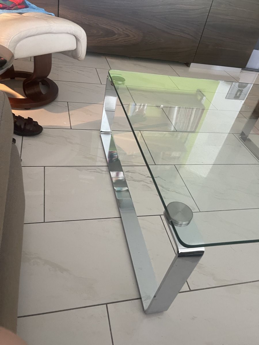 Tische: Glas und Chrom Couchtisch – Gebraucht aus Siebnen von SAP6759 2