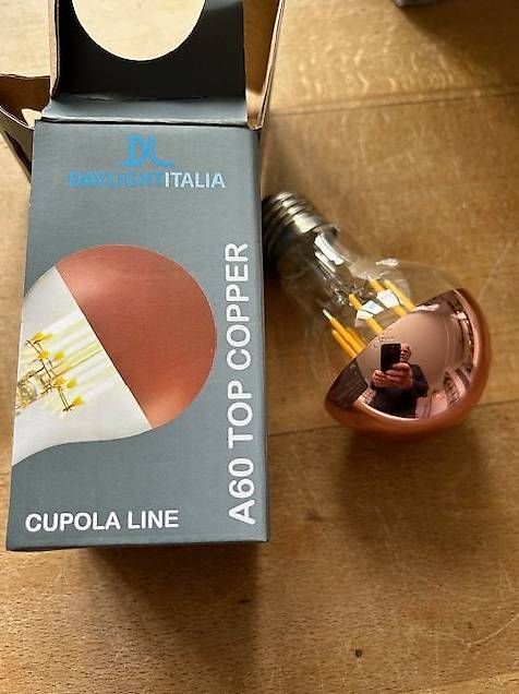 Lampade: Kopfspiegel-Lampen E27 "KUPFER" 13 Stück – Usato da St. Gallen venduto da matasurf