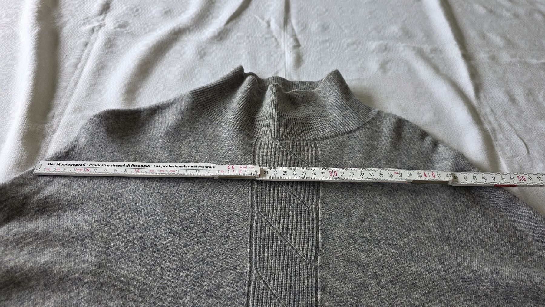 Repeat Pullover & Sweatshirts: Zeitlos schön, Pullover von "REPEAT" Gr.  38 – Gebraucht aus Schneisingen von backstore24 5