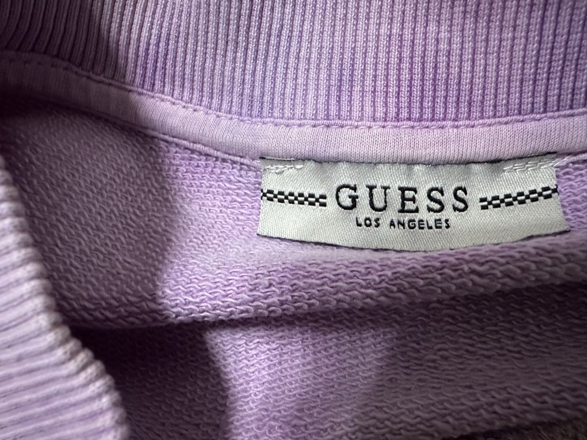 Guess Maglioni & Felpe: Guess Pullover Lila mit Strass, Gr. S - Neu! – Nuovo (secondo la descrizione) da Schaanwald venduto da ael248 2
