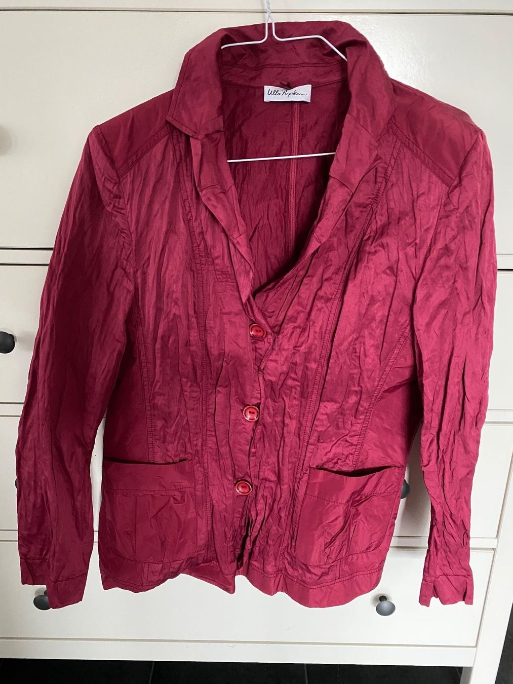 Ulla Popken Giacche: Blazer bordeaux Ulla Popken 46 neuwertig – Nuovo (secondo la descrizione) da Goldau venduto da Rjn