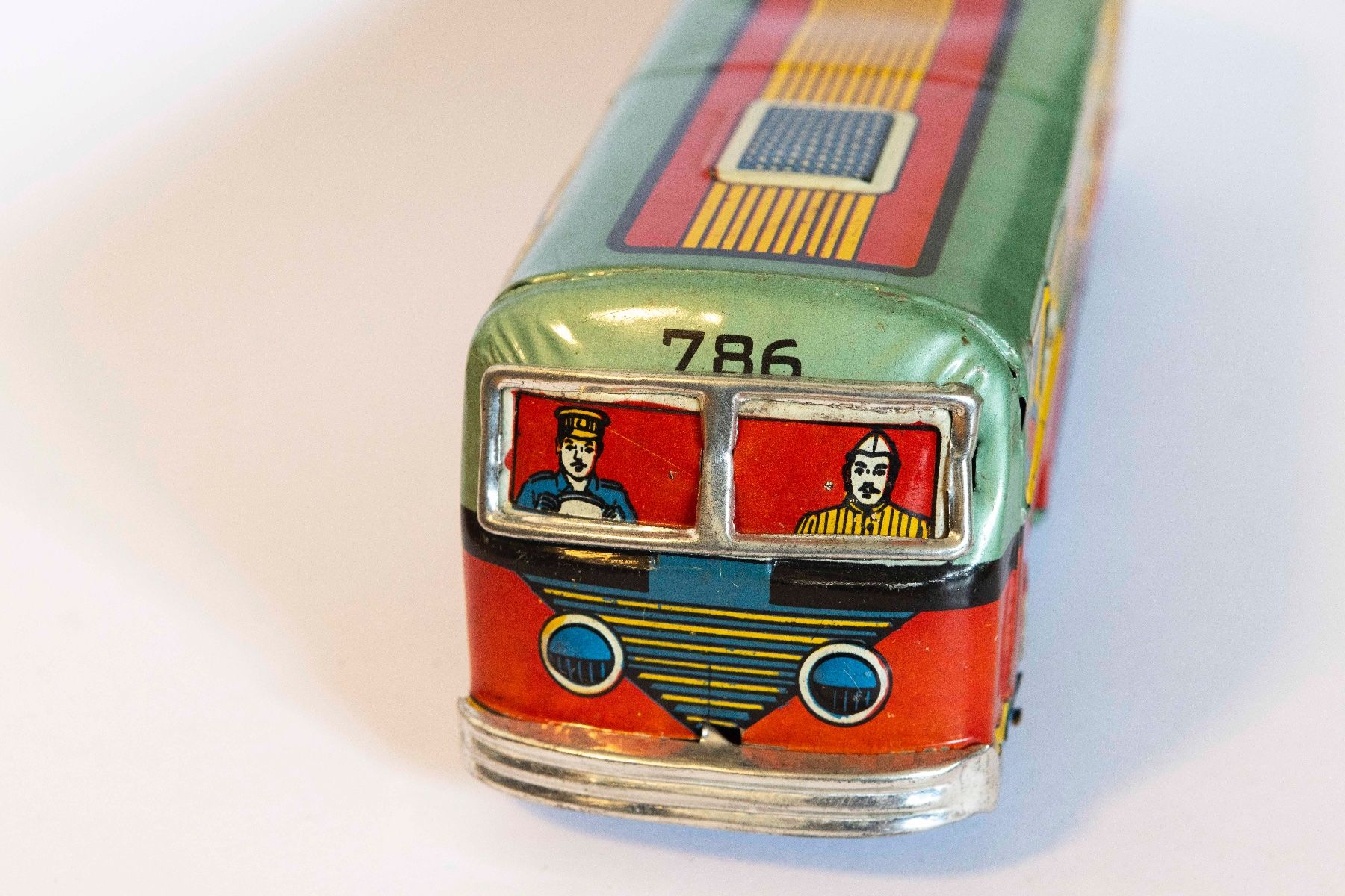 Spielzeuge: alter Blechbus Hans Raj Toys – Gebraucht aus Zürich von mir_9gc2 1