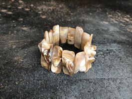 Sommerliches Armband aus Muscheln Muschelarmband