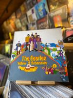 THE BEATLES - YELLOW SUBMARINE...RE ITA 1982...VG+/VG