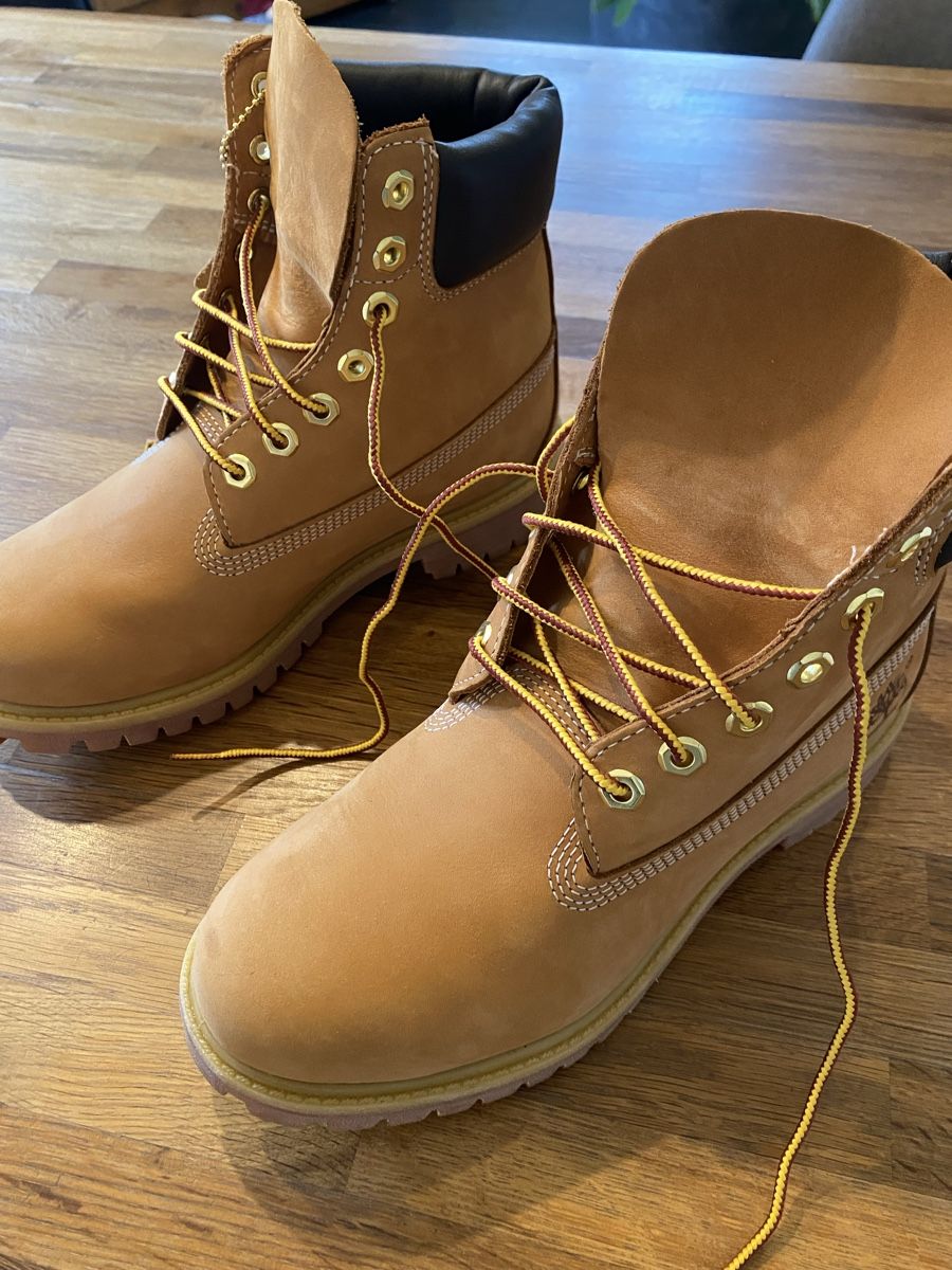 Timberland Scarpe da donna: Timberland Boots, Grösse 37.5, Top Zustand. – Nuovo (secondo la descrizione) da Gränichen venduto da Joel2121