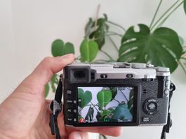 Fujifilm X-E2 Kamera-Set mit 2 Fujinon Objektiven & Manfrott