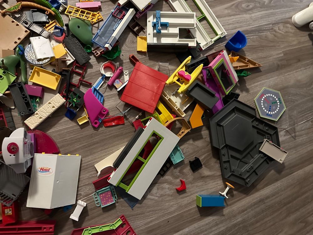 Playmobil Jouets: Playmobil Kiste diverse Teile für Sammler – D'occasion à Bettlach par Kkalena 3