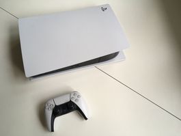 Playstation 5 PS5 Disc-Edition mit Originalverpackung