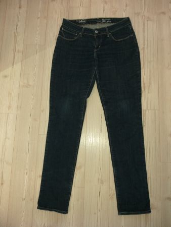 Jeans LEVIS STRAUSS SKINNY  Taille/Grosse W 31 .....