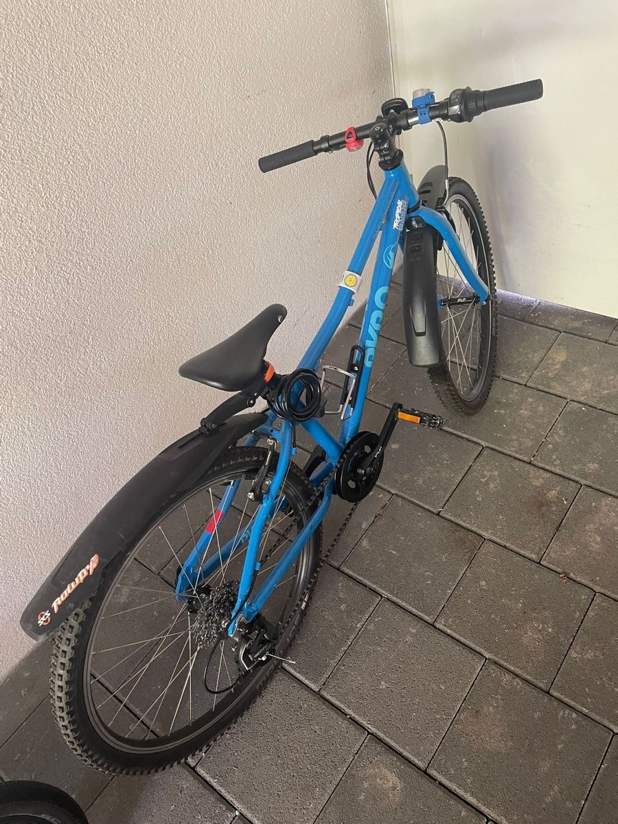 Pyro Biciclette: Kinderfahrrad Pyro 24 Zoll Twentyfour large  blau – Usato da Lohn-Ammannsegg venduto da Moon777 2