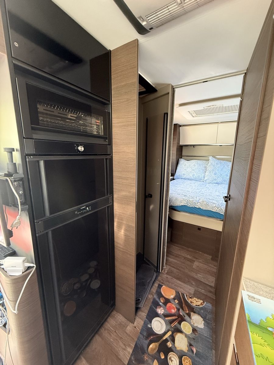 Adria Camping Fahrzeuge: Camper Adria Supersonic 780, come nuovo – Gebraucht aus Contone von Mauro_O22 9